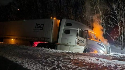 Sortie de route d’un camion-remorque à la hauteur de Berthier-sur-Mer