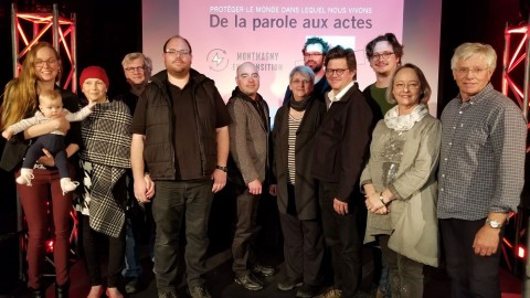 De passage à Montmagny, l’activiste Dominic Champagne critique vertement le Canada pour ses politiques pro-pétrole 