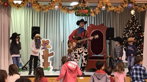 Une fête de Noël pour les enfants réussi à Saint-Pamphile