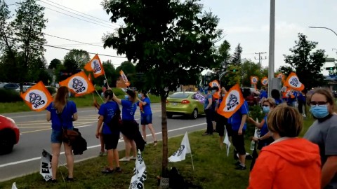 Première journée de grève en Front commun aujourd’hui pour le personnel du Centre de services scolaire de la Côte-du-Sud