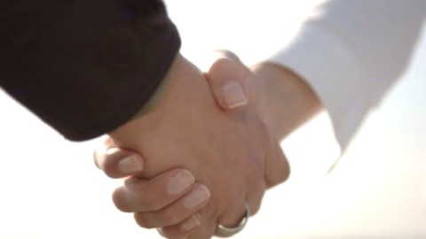 UNE STRATÉGIE D'ACCUEIL POUR LES NOUVEAUX RÉSIDANTS