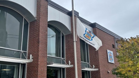 	            	Décès de madame Hélène Caron : Le drapeau de la Ville de Montmagny est en berne	            