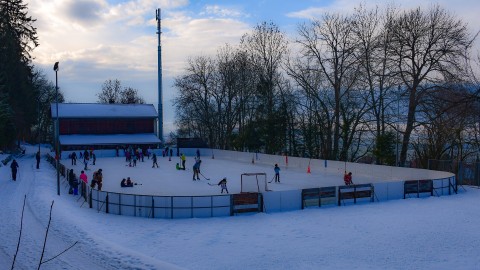 Guette ta glace : Une initiative pour préserver nos patinoires extérieures