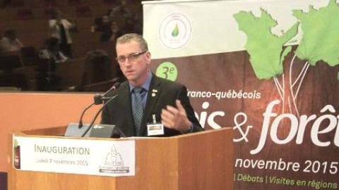 Le préfet de la MRC de Kamouraska valorise le bois et la forêt à Paris