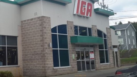 Les mesures sanitaires mises en place au Magasin Coop La Paix IGA de Saint-Jean-Port-Joli sont toujours en vigueur 