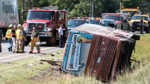 Recours collectif pour l'accident d'autocar dans l'État de New York : Les Magnymontois Alain et Véronique Blais y participeront