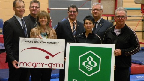 Les Caisses Desjardins de Montmagny – L’Islet font une contribution de 3 300 $ pour le Club Magny-Gym