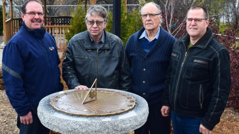 Aménagement d’un cadran solaire à la Place Publique de Saint-Aubert