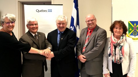  Le gouvernement du Québec accorde une aide financière de 135 200 $  à la bibliothèque de Saint-André de Kamouraska